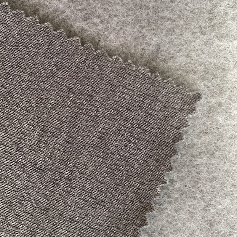 44% Polyester 46% Bomull 10% Rayon Fleece
